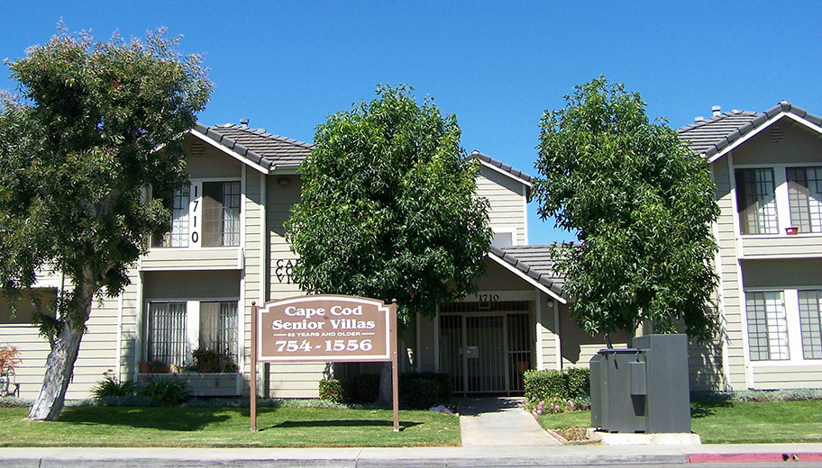 Cape Cod Senior Villas in Oceanside, California