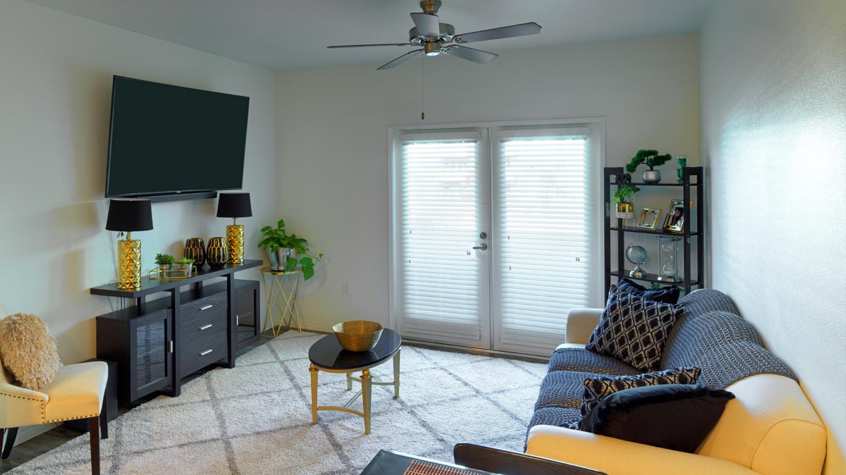 Living Room at Vista Verde Apartments in Ontario, California