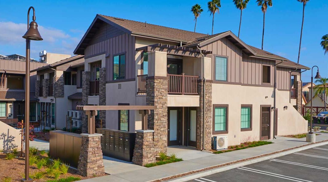 Santa Angelina Wins National Award of Merit